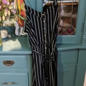 Universal thread maxi dress